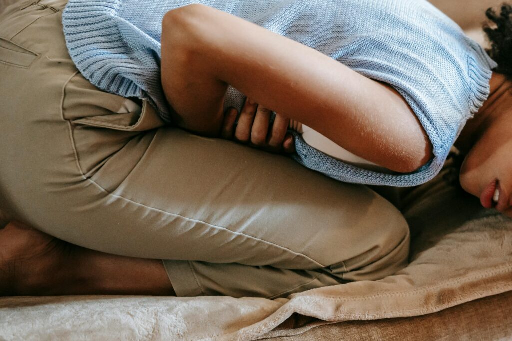 Traitement des douleurs de règles et SPM par acupuncture à Genève et Veyrier.